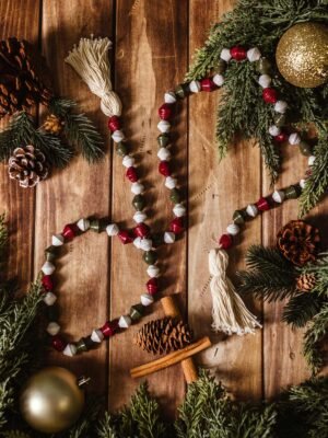 Chunky Paper Bead Christmas Garland